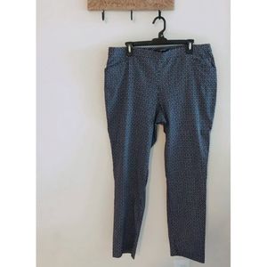 89th and Madison Blue Geometric Work Pants